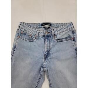 Aeropostale Mid Rise Ankle Straight Leg Denim Jeans 4R Light wash